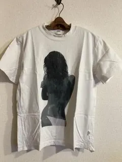 TAKEO KIKUCHI 背面シルエットTシャツ