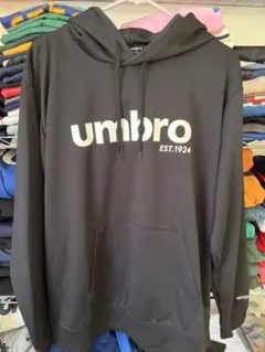 umbro パーカー L ブラックのサムネイル