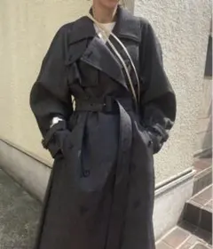 AMERI：SUPERIOR FLARE TRENCH COAT