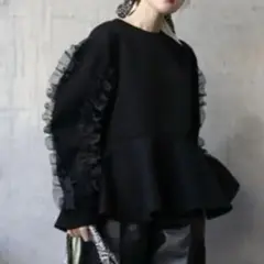 【即日発送】　美品✨ MAKE AI フリル袖 ペプラムスエット ブラック　Ｆ