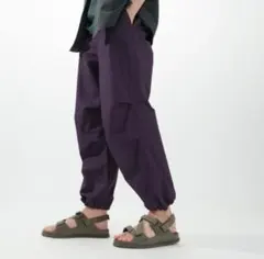 G*y様 Uniqlo Uワイドフィットパラシュートパンツ