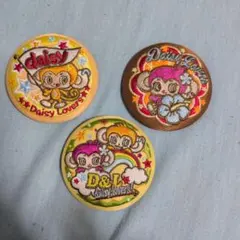 Daisy Lovers 刺繍ピンバッジ 3点セット　コンプ