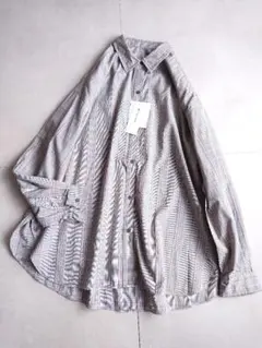 未使用GLOBAL WORK365日マイスタイルシャツ