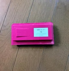 UZU 38度/99F リップスティック +5 レッド セミマットのサムネイル