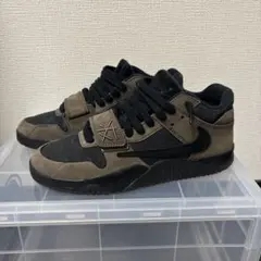 Travis Scott × Nike Jordan