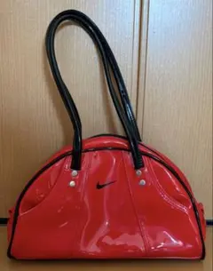 Nike レッド ハンドバッグのサムネイル