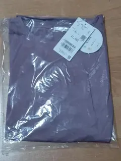 タグ付き　CINEMA CLUB 　半袖 　袖デザインTシャツ