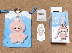 [正規品]ラブブ イニシャル U PINFORLOVE ぬいぐるみペンダント