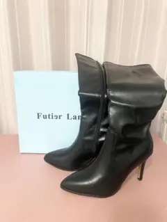 黒　ロングブーツ　ピンヒール　ポインテッドトゥ