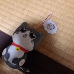 猫に転生したおじさんぬいぐるみマスコットのサムネイル