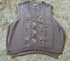 Item thumbnail for item cf7270c7-4049-48ee-be5a-2f49d6d18077