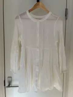 ホワイト シアー 長袖シャツ