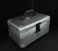 Item thumbnail for item 2c8a04f7-41d6-45aa-9476-894b174cc428