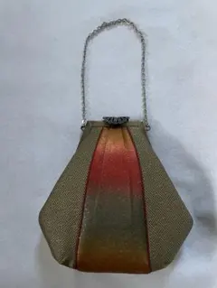 Item thumbnail for item cfe29c92-7038-4f35-a21a-c1e28b14d158