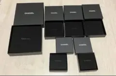 4箱CHANEL ギフトボックス 黒 まとめて - メルカリ