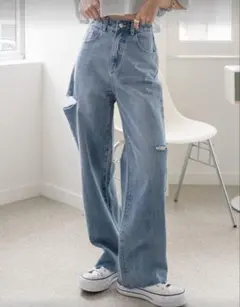 ハイウエストワイドジーンズ ダメージ加工