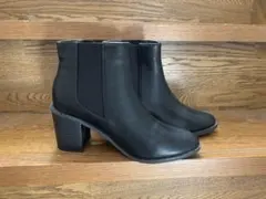 黒 サイドゴアブーツ