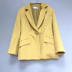 金ボタン ノーカラージャケット