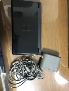 美品　Nintendo DS Lite ブラック 本体とACアダプター