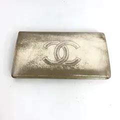 CHANEL シャネル 二つ折り 長財布 ゴールド 金 ココマークのサムネイル