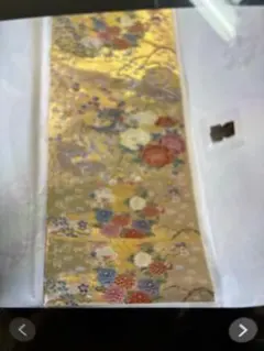 マ*カ様 アイボリー 縮緬入り 帯揚げ、帯締めの２品新品、正絹、美品、