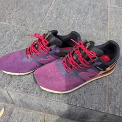 New Balance 564 スニーカー パープルのサムネイル