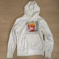 NIKE フライドポテトプリント パーカー