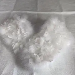 成人式　羽毛ホワイトショール ゴールドラメ付き振袖用