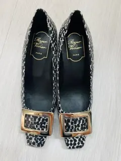 極美品 ロジェビビエ バックル スクエアトゥ パンプス プレート 金具 ブラック 極美品 ロジェビビエ バックル スクエアトゥ パンプス プレート