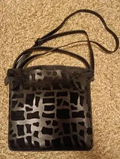 ショルダーバッグ 黒 スエードとレザー