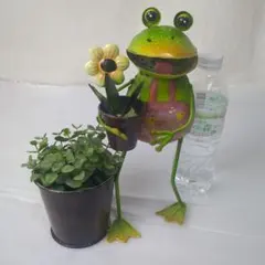 ブリキ カエル 置物