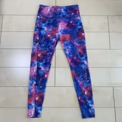 宇宙柄 ヨガパンツ スリムフィット　両サイドにポケット付き