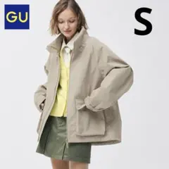 GUウィンドプルーフ スタンドカラー ブルゾン フード付き ベージュ S 男女のサムネイル