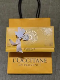 L'OCCITANE GIFT FOR YOU ハンドクリーム 紙袋付きのサムネイル