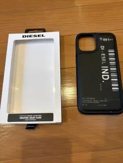 DIESEL iPhone 12 Pro Max ケースのサムネイル