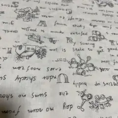 イラスト入りクリーム色生地 はぎれ 約112cm幅×100cm