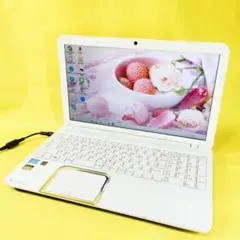 美品♪ブルーレイ✨ホワイトノートパソコン　初心者さんにおすすめ♪のサムネイル
