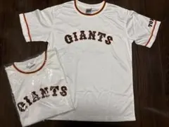 読売ジャイアンツ　 応援Tシャツ２枚まとめ売りのサムネイル