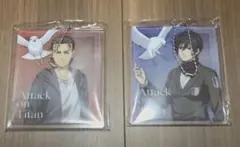 【匿名配送】進撃の巨人わくドキくじ　アクリルキーホルダー　エレン&ミカサセット