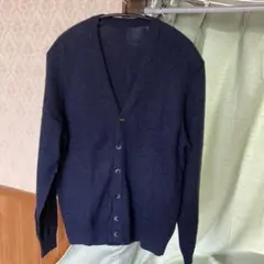 ヤク混ウールVネックカーディガンのサムネイル