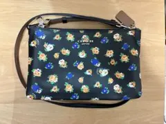 COACHコーチ　レイラ　ショルダーバッグ 2way 花柄　ダブルファスナー　黒