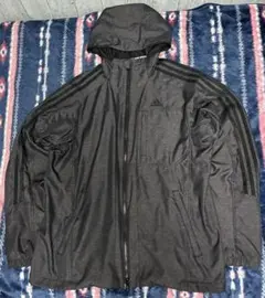 adidas マウンテンジャケット ブラック