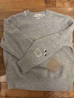 UNIQLO ANYA コラボプレミアムラムクルーネックセーター