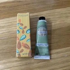 L'OCCITANE アーモンド　ハンドクリームのサムネイル