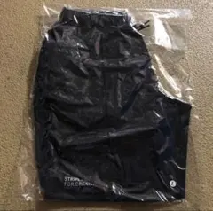 Item thumbnail for item 505d43b8-46e0-4453-91d7-3d19e00b9dbf