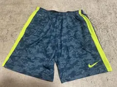 NIKE ナイキ ドライフィット ハーフパンツ カモフラ 迷彩 Mサイズ