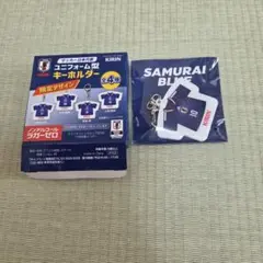 【おまとめ買いで300円→99円】キリン　サッカー ユニフォーム型キーホルダー
