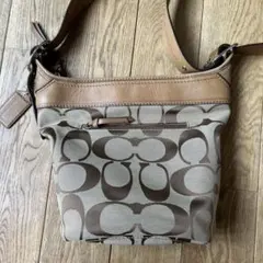COACH シグネチャー ショルダーバッグ E04Q-6878 - メルカリ