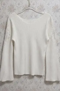 お値下げ！【ミッシュマッシュ】ホワイト フレアスリーブ ニット レース M