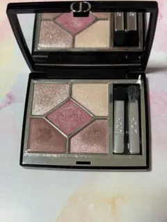 伊勢丹限定 Dior サンク クルール 943 アトリエモーヴ - メルカリ